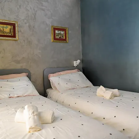 Modern Center باليرمو